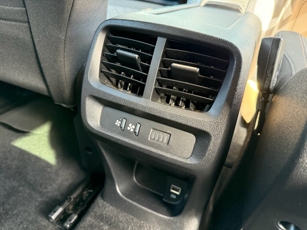 Used Peugeot Rifter 2024 for sale - 76706390: Photo 36