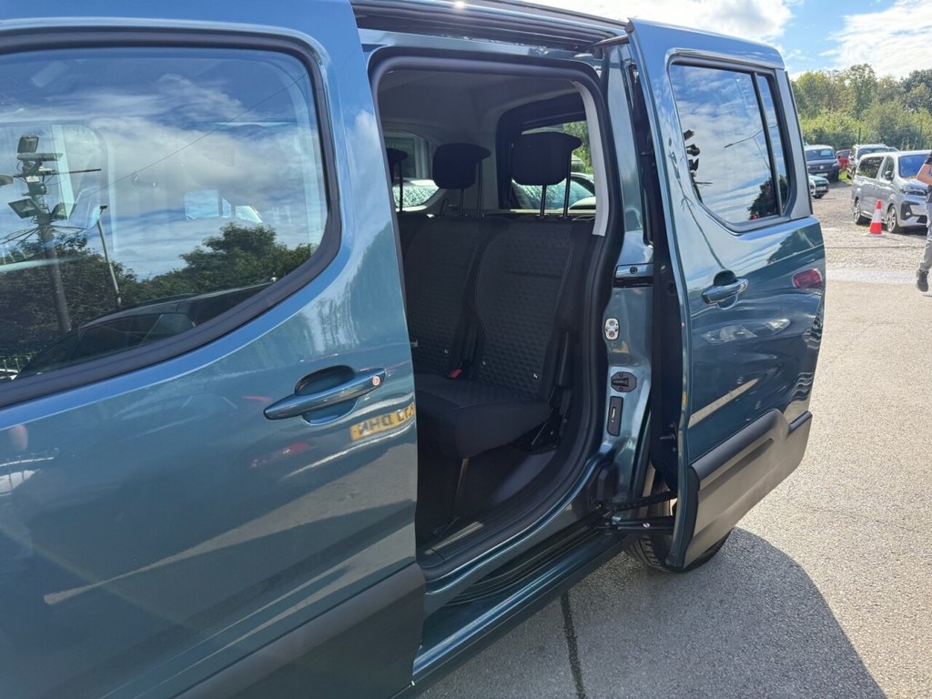 Used Peugeot Rifter 2024 for sale - 76706390: Photo 44