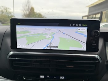 Used Peugeot Traveller 2025 for sale - 76706403: Photo