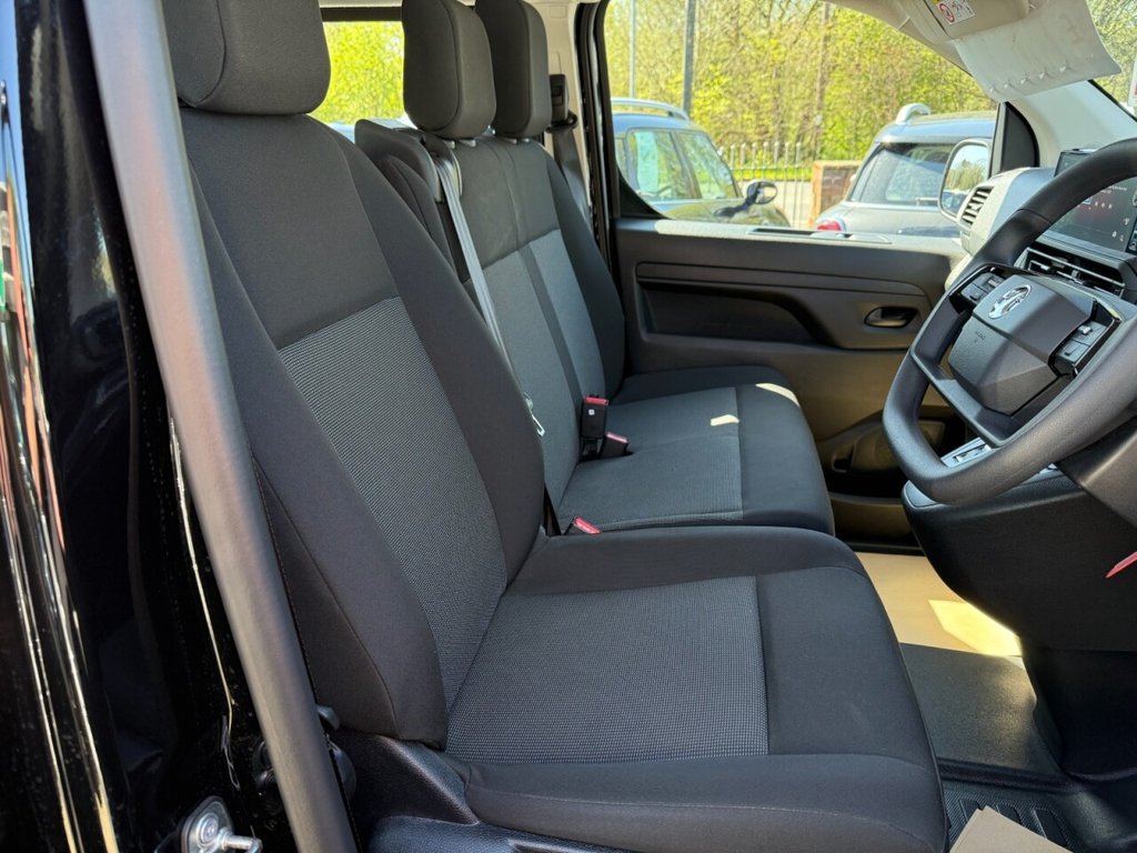 Used Vauxhall Vivaro Life 2025 for sale - 76706382: Photo 22