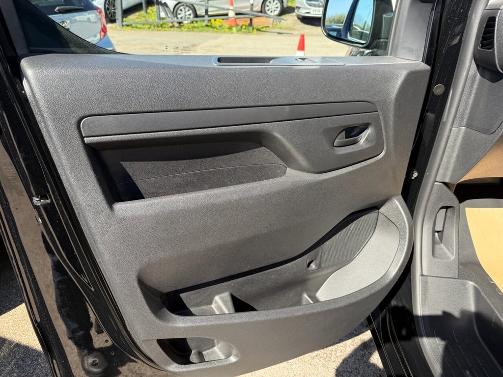 Used Vauxhall Vivaro Life 2025 for sale - 76706382: Photo 31