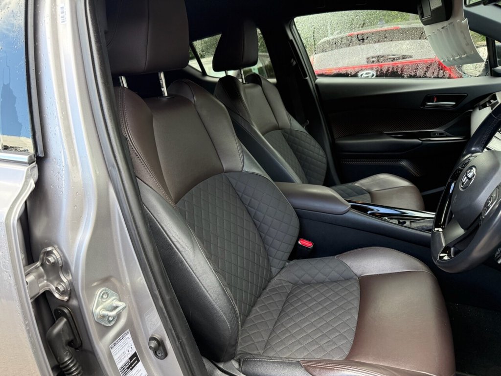 Used Toyota C-HR 2017 for sale - 76706381: Photo 10