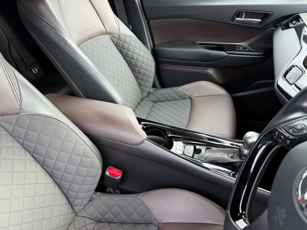 Used Toyota C-HR 2017 for sale - 76706381: Photo 19