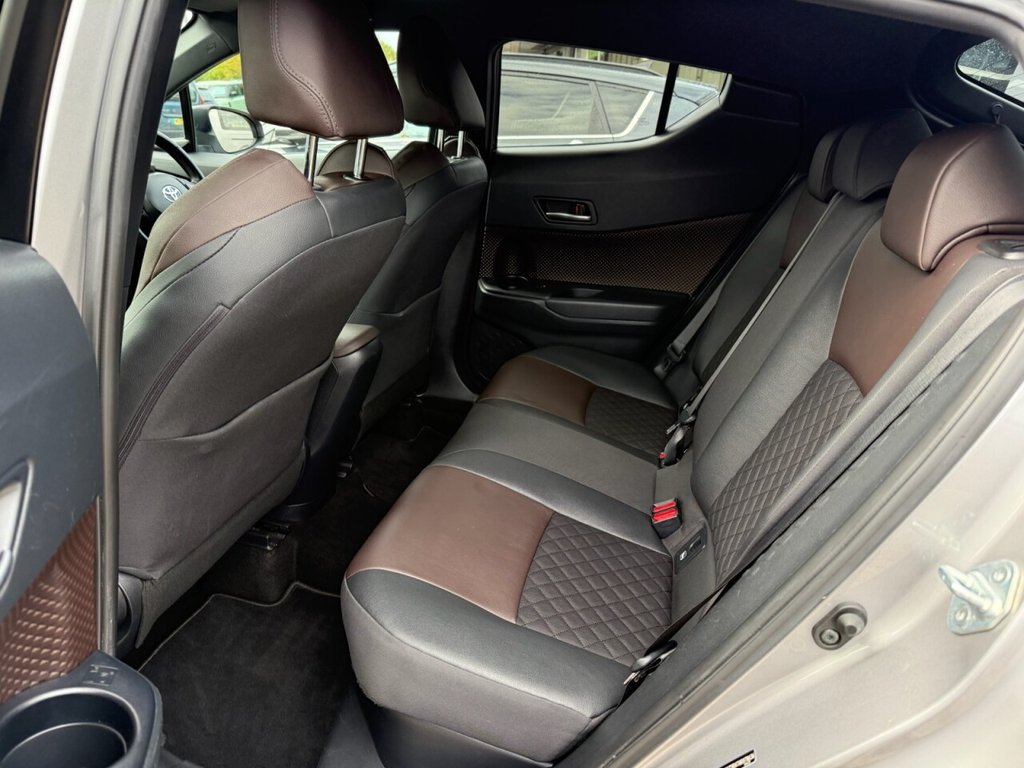 Used Toyota C-HR 2017 for sale - 76706381: Photo 25