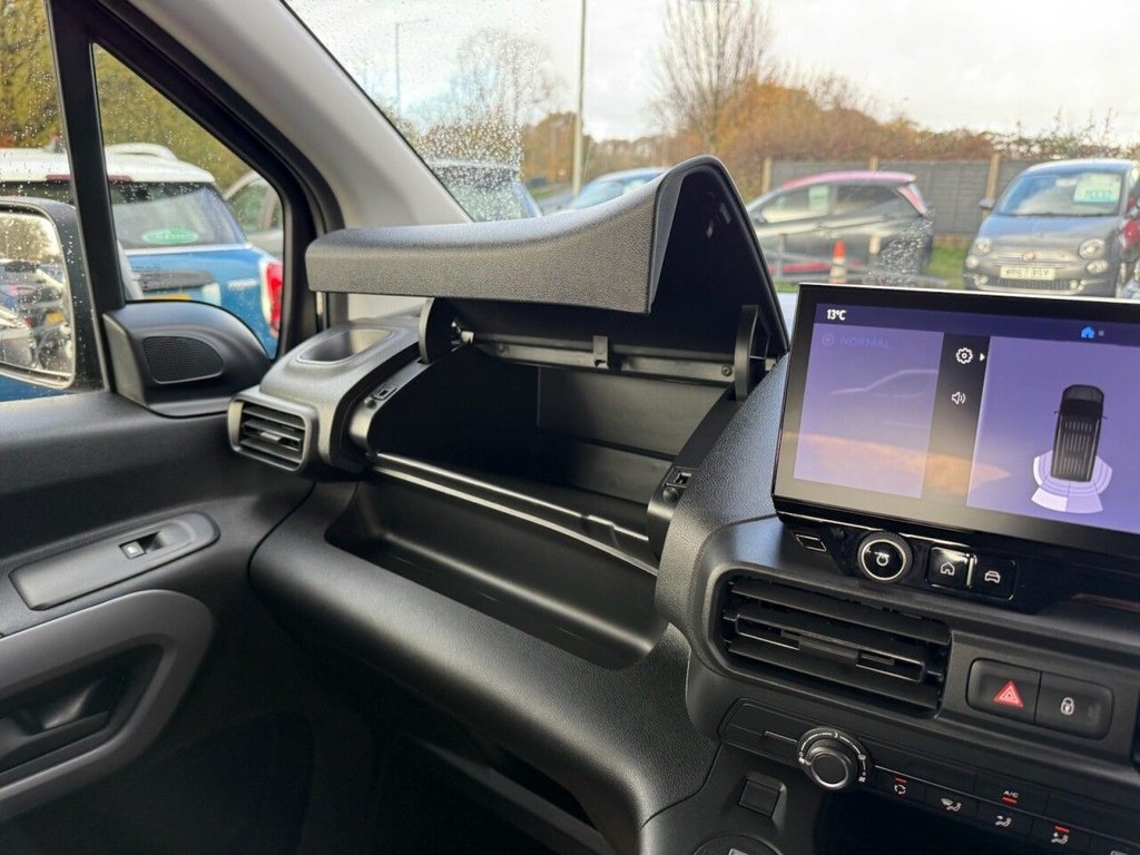 Used Toyota PROACE CITY Verso 2025 for sale - 77171836: Photo 18