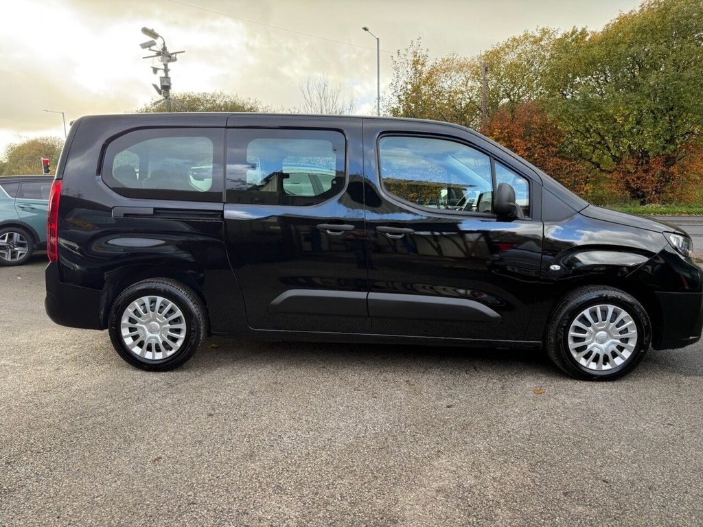 Used Toyota PROACE CITY Verso 2025 for sale - 77171836: Photo 3