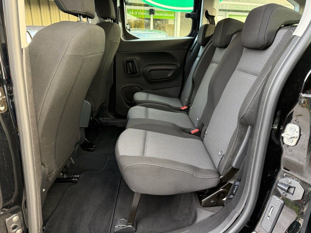 Used Toyota PROACE CITY Verso 2025 for sale - 77171836: Photo 37