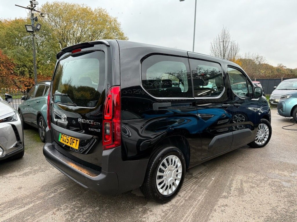 Used Toyota PROACE CITY Verso 2025 for sale - 77171836: Photo 4