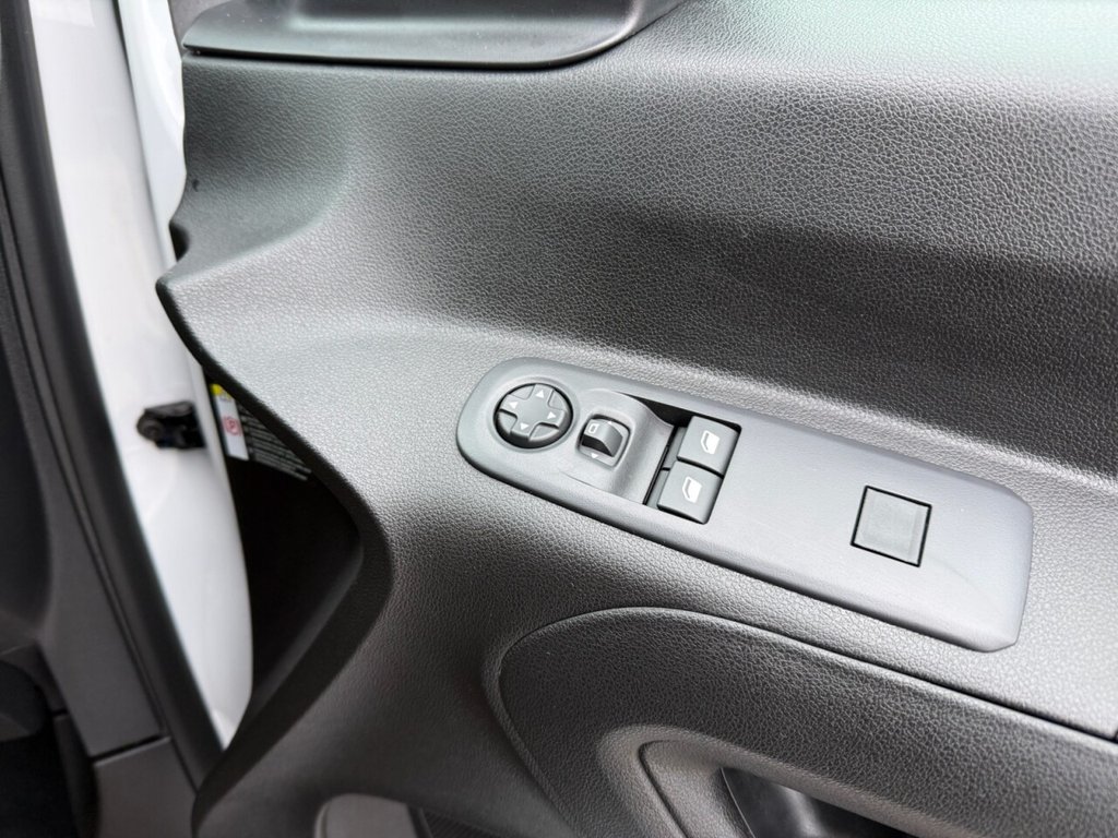 Used Citroen Berlingo 2025 for sale - 77014325: Photo 28