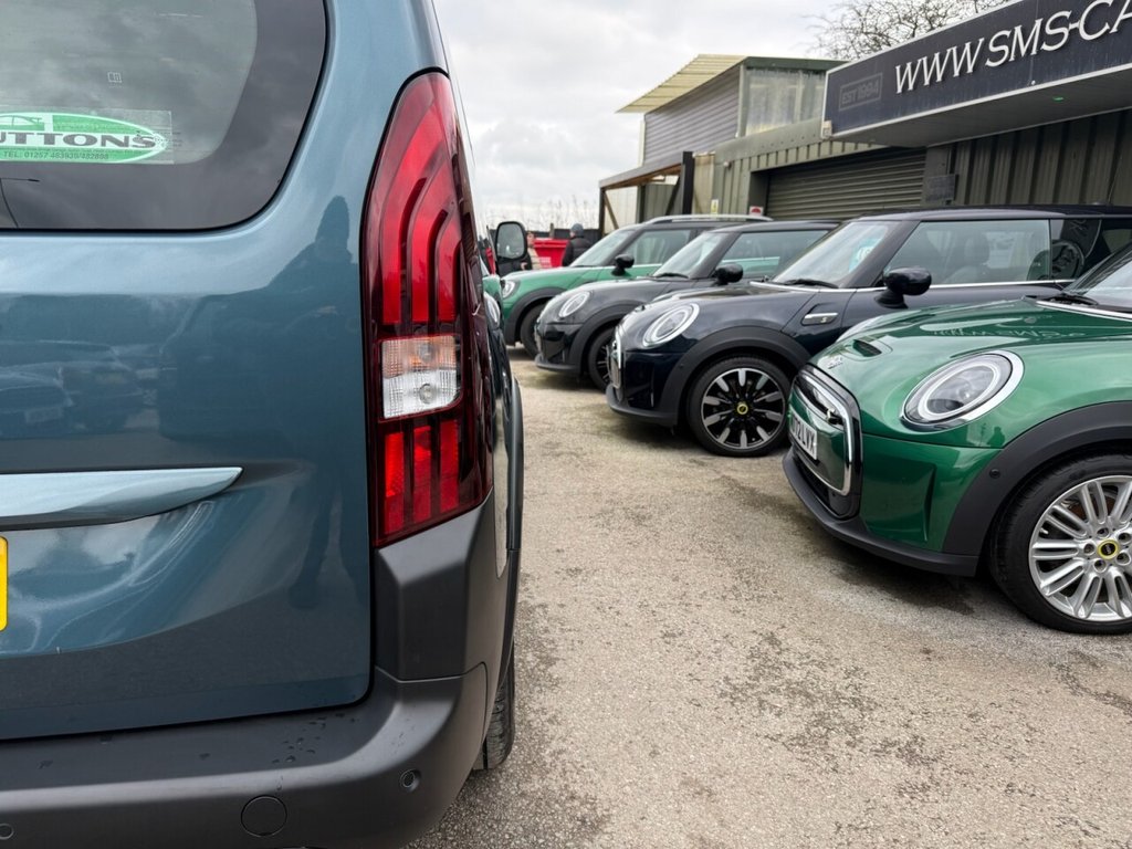 Used Peugeot e-Rifter 2025 for sale - 77276172: Photo 12