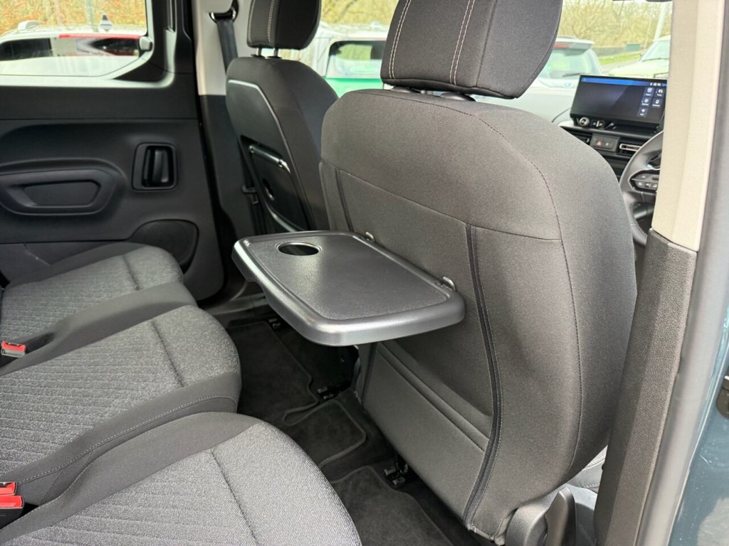 Used Peugeot e-Rifter 2025 for sale - 77276172: Photo 15