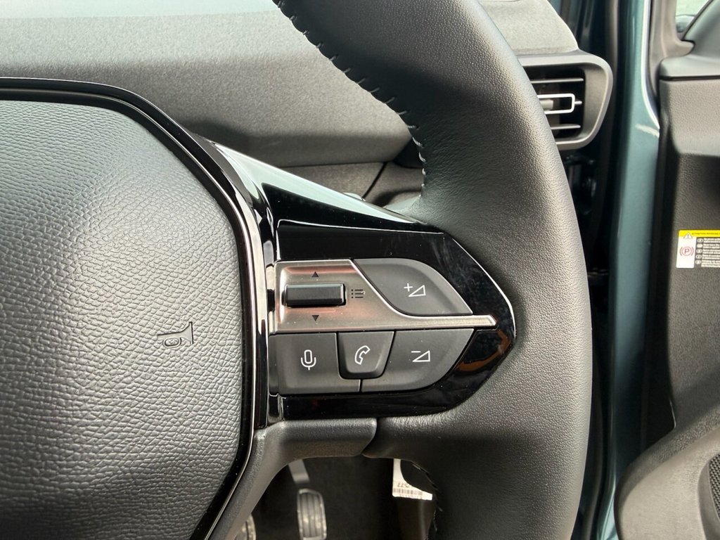 Used Peugeot e-Rifter 2025 for sale - 77276172: Photo 35