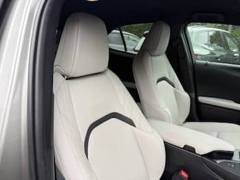 Used Lexus UX 2023 for sale - 79675674: Photo