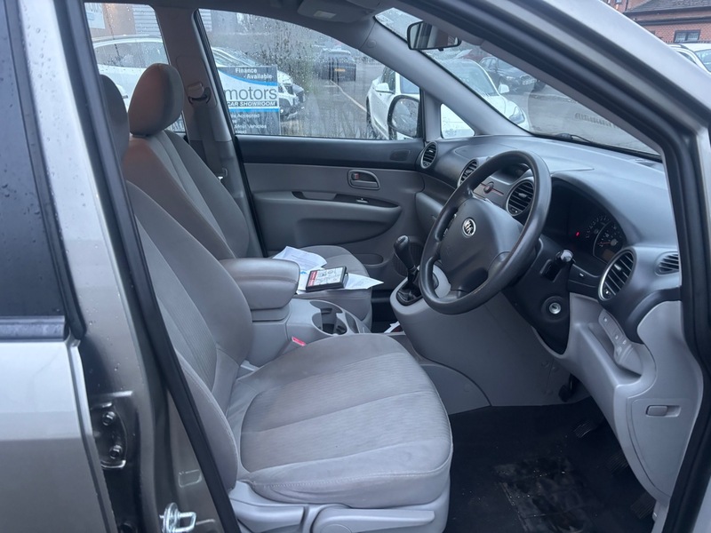 Used Kia Carens 2009 for sale - 77328874: Photo 7