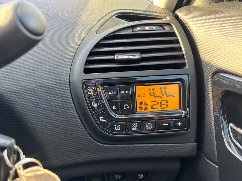 Used Citroen C4 2012 for sale - 76725257: Photo 15