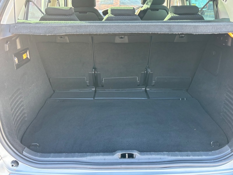 Used Citroen C4 2012 for sale - 76725257: Photo 8