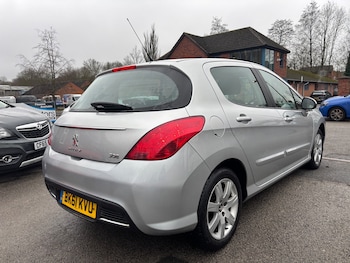 Used Peugeot 308 2011 for sale - 77578886: Photo