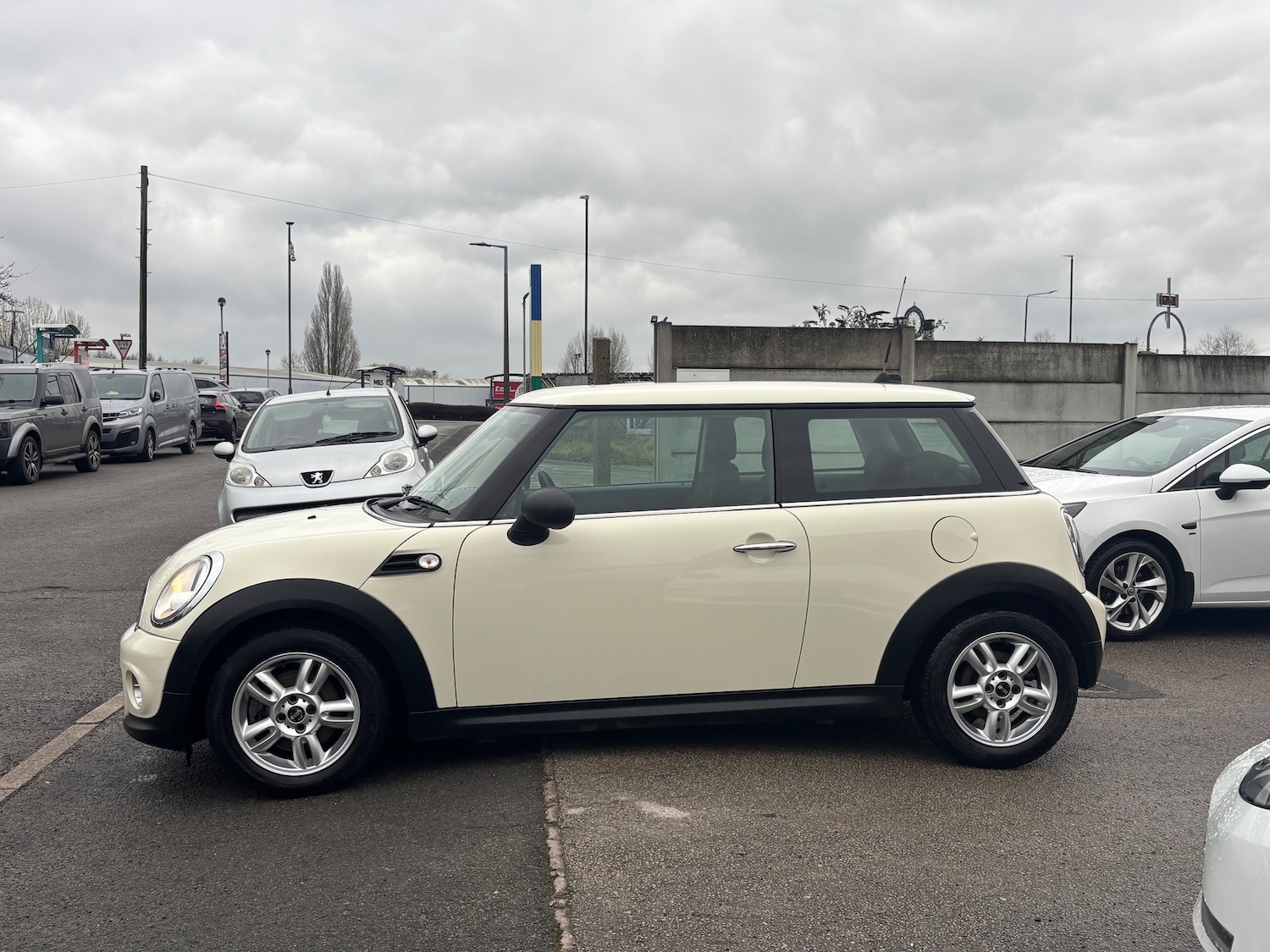 Used MINI Hatch 2012 for sale - 77608120: Photo 17