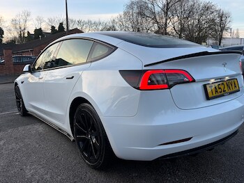 Used Tesla Model 3 2021 for sale - 78364778: Photo