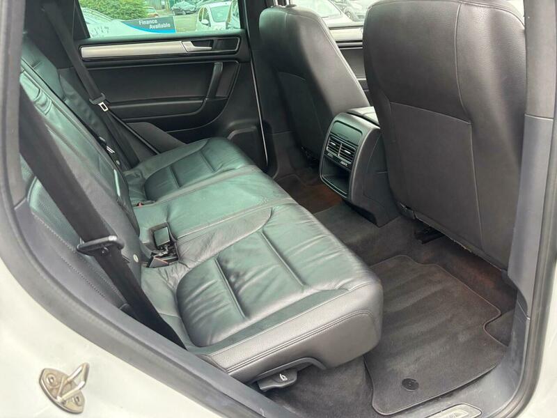 Used Volkswagen Touareg 2016 for sale - 76621471: Photo 21