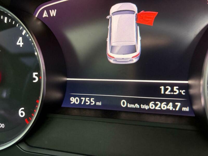 Used Volkswagen Touareg 2016 for sale - 76621471: Photo 29