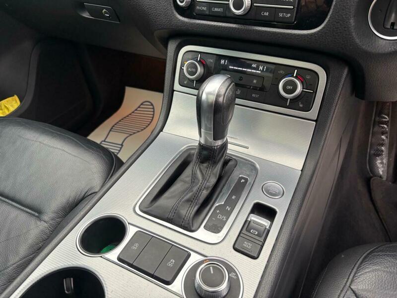 Used Volkswagen Touareg 2016 for sale - 76621471: Photo 30