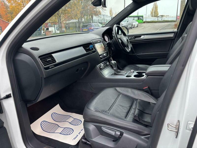 Used Volkswagen Touareg 2016 for sale - 76621471: Photo 36