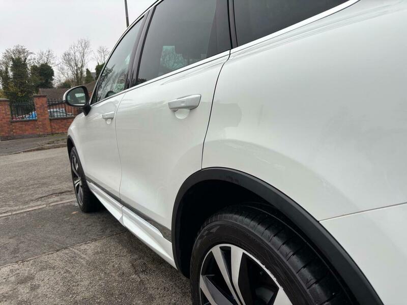 Used Volkswagen Touareg 2016 for sale - 76621471: Photo 40