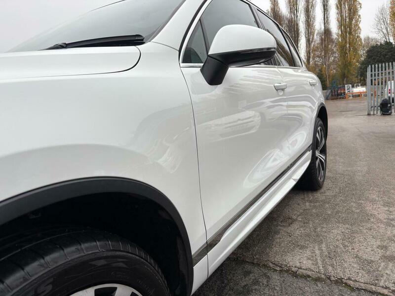 Used Volkswagen Touareg 2016 for sale - 76621471: Photo 41