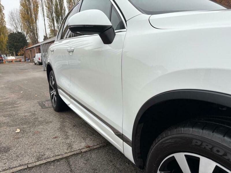 Used Volkswagen Touareg 2016 for sale - 76621471: Photo 42