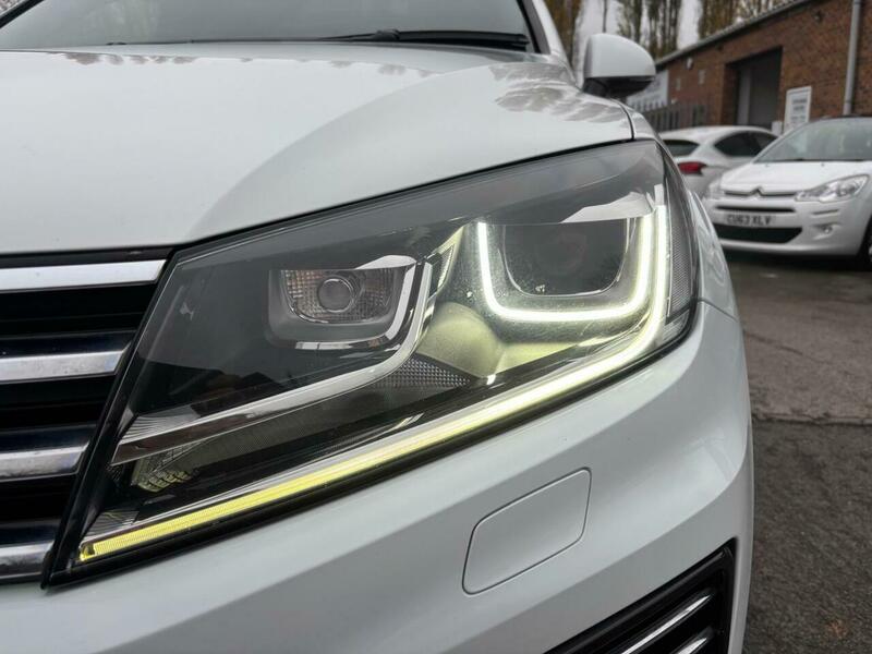 Used Volkswagen Touareg 2016 for sale - 76621471: Photo 46