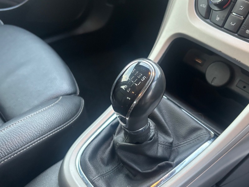 Used Vauxhall Astra 2014 for sale - 76725266: Photo 12