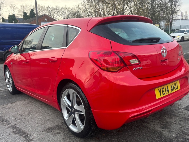 Used Vauxhall Astra 2014 for sale - 76725266: Photo 2