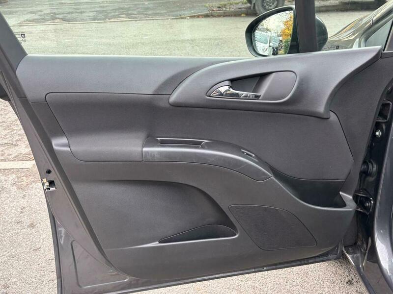 Used Vauxhall Meriva 2011 for sale - 76621479: Photo 20