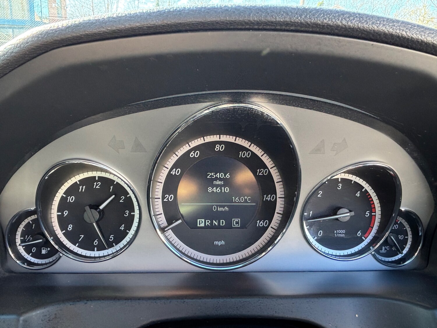 Used Mercedes-Benz E Class 2010 for sale - 77919107: Photo 17