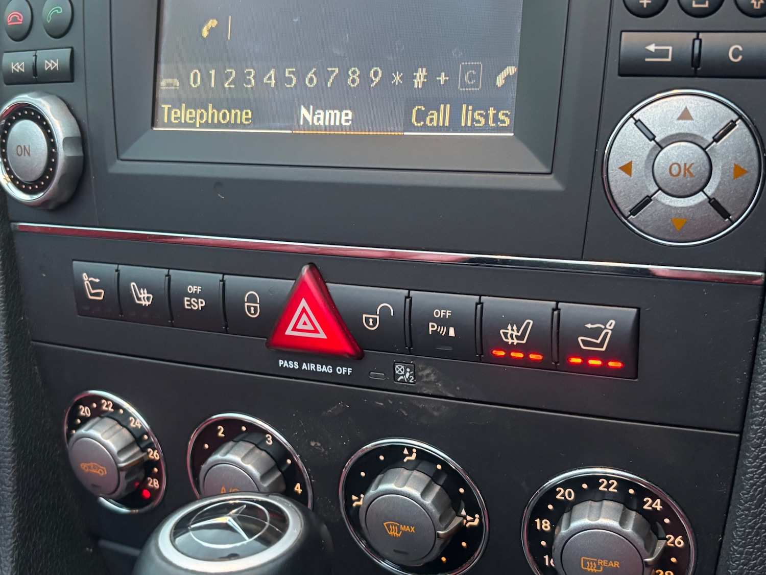 Used Mercedes-Benz SLK 2011 for sale - 77578890: Photo 10