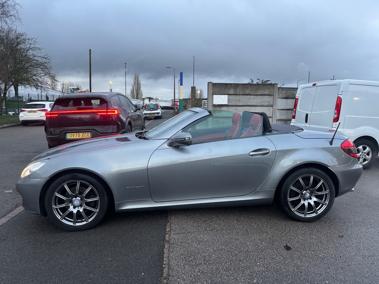 Used Mercedes-Benz SLK 2011 for sale - 77578890: Photo 14