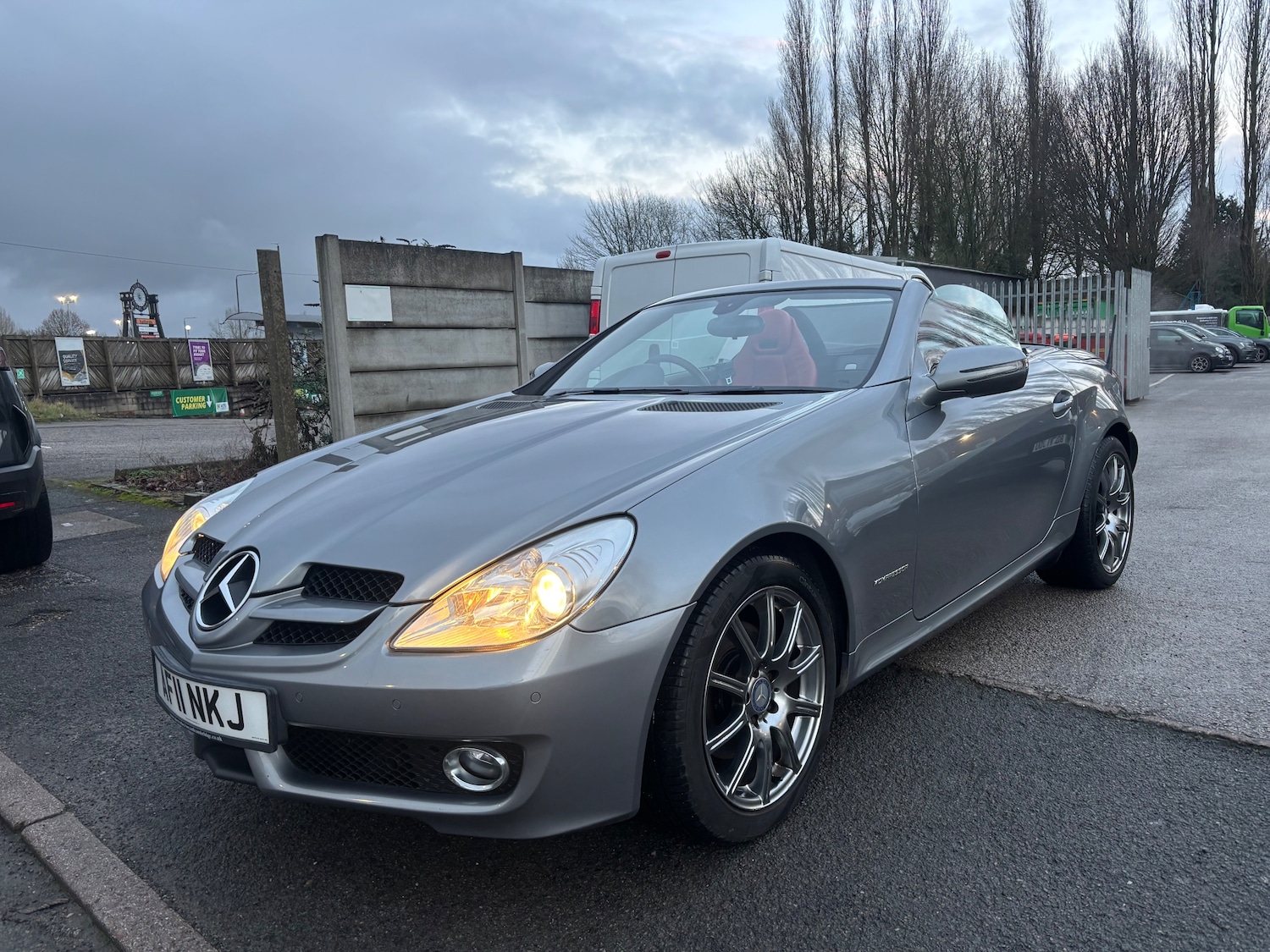 Used Mercedes-Benz SLK 2011 for sale - 77578890: Photo 15