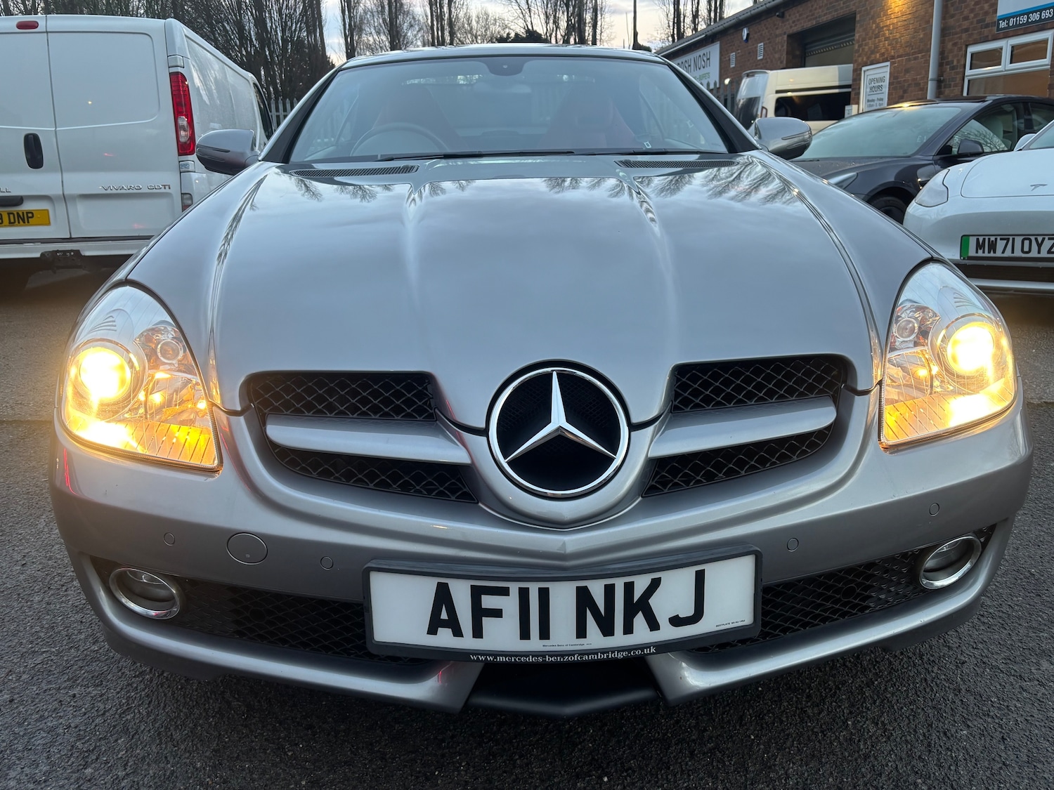 Used Mercedes-Benz SLK 2011 for sale - 77578890: Photo 7