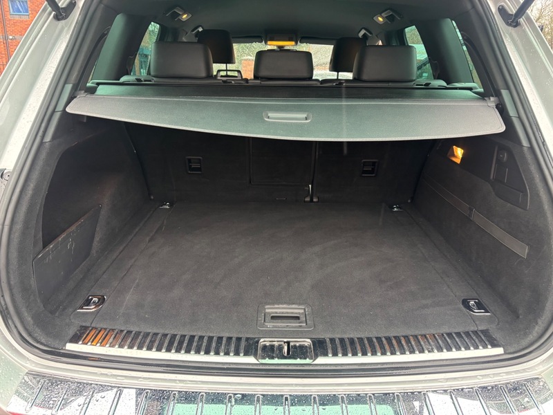 Used Volkswagen Touareg 2012 for sale - 77277032: Photo 13