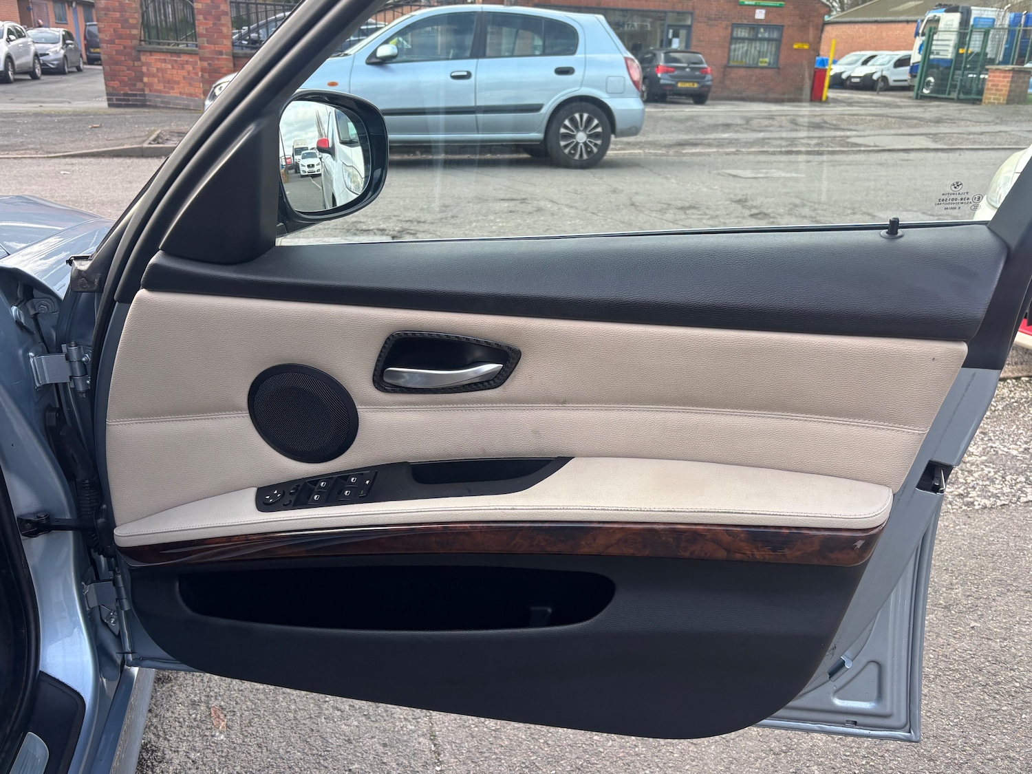 Used BMW 3 Series 2009 for sale - 78009205: Photo 25