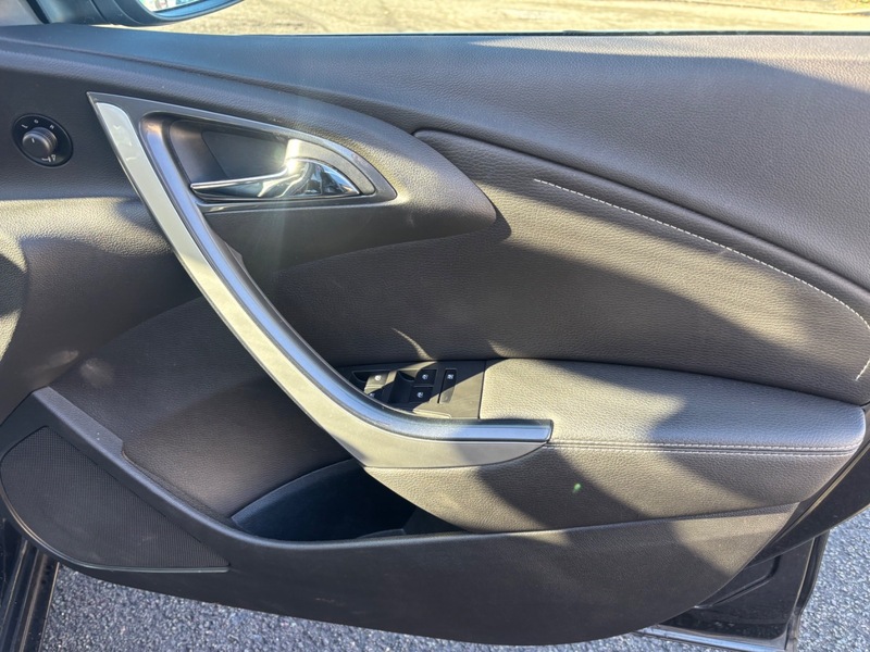 Used Vauxhall Astra 2013 for sale - 76712216: Photo 10