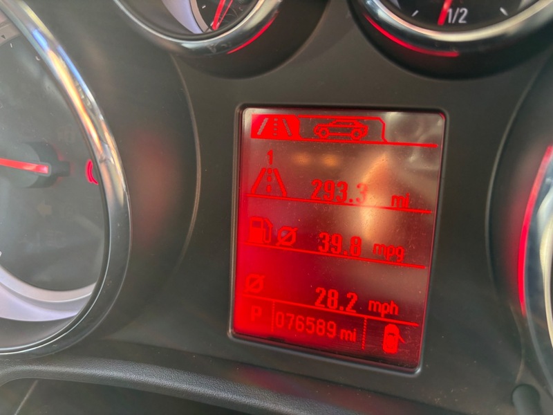 Used Vauxhall Astra 2013 for sale - 76712216: Photo 11