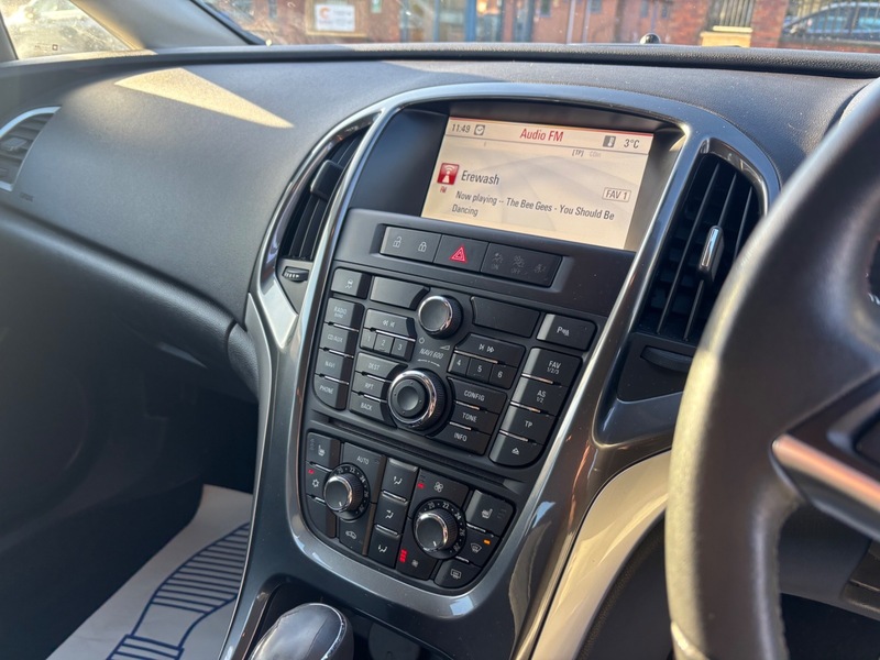 Used Vauxhall Astra 2013 for sale - 76712216: Photo 12