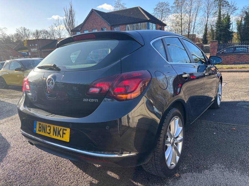 Used Vauxhall Astra 2013 for sale - 76712216: Photo 3