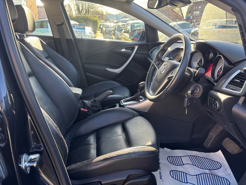 Used Vauxhall Astra 2013 for sale - 76712216: Photo 8