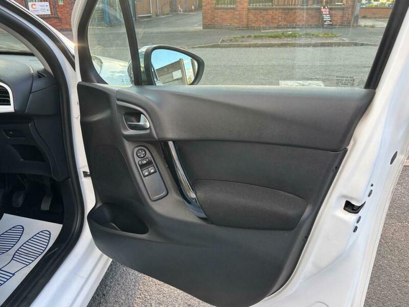 Used Citroen C3 2013 for sale - 76621472: Photo 8