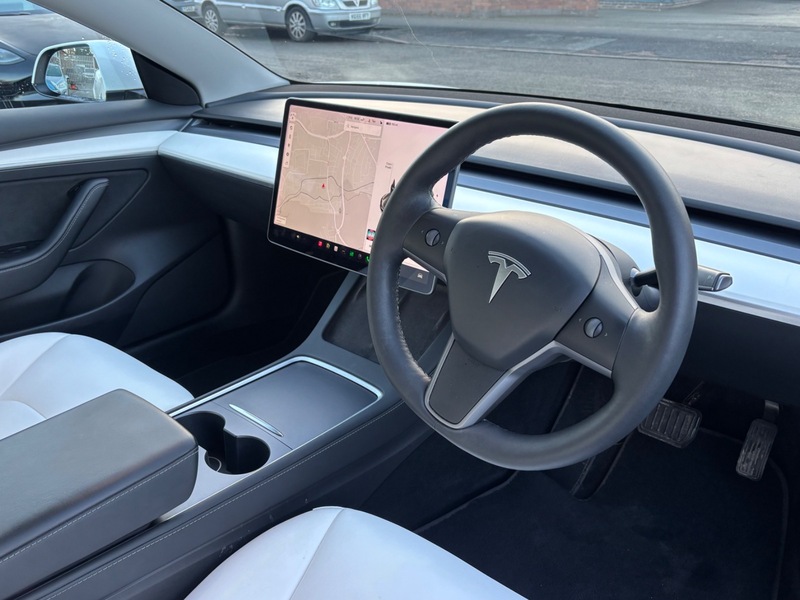 Used Tesla Model 3 2021 for sale - 76962944: Photo 13