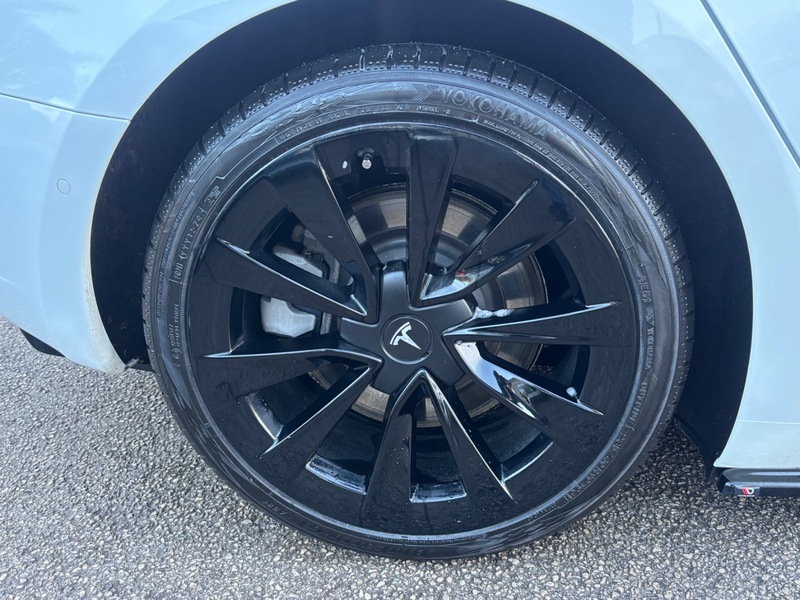 Used Tesla Model 3 2021 for sale - 76962944: Photo 8