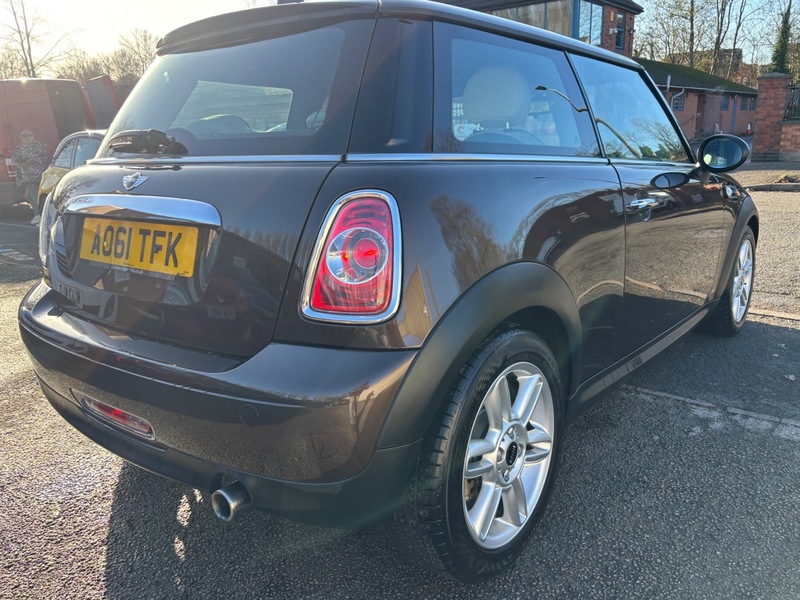 Used MINI Hatch 2011 for sale - 76712230: Photo 2